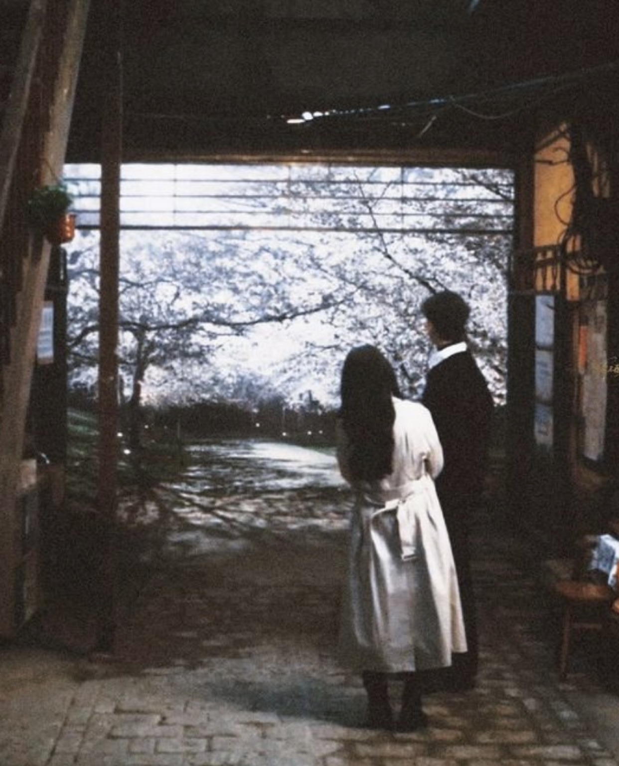 KHÔNG CÒN QUAN TÂM ANH NỮA