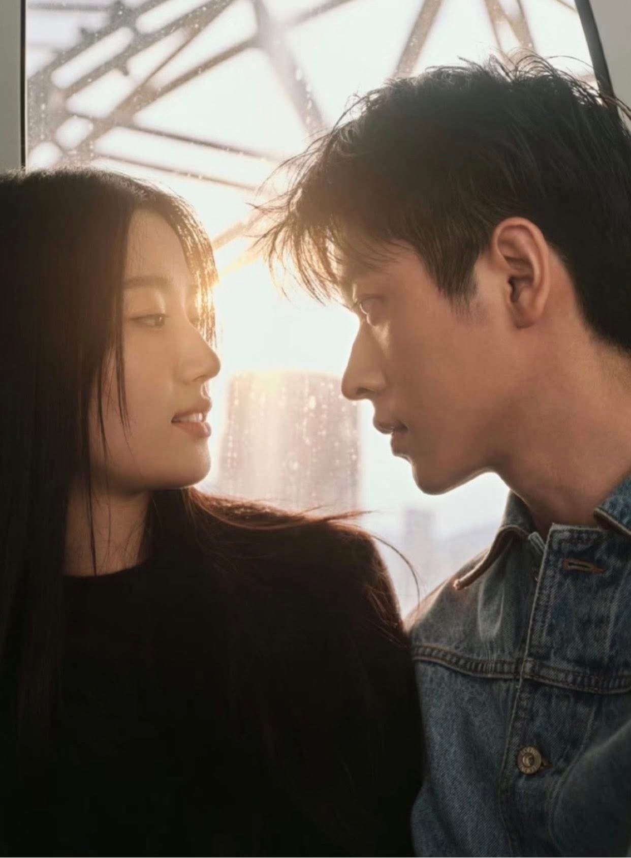 CHIA TAY KHÔNG HỢP LỆ