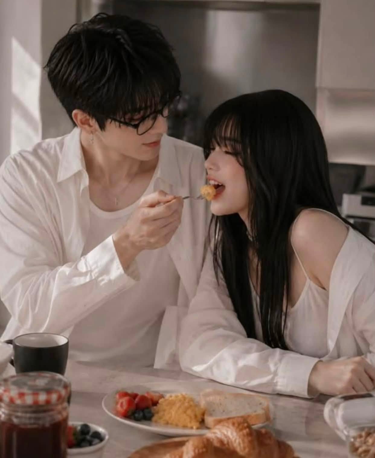 BẢN DAO HƯỞNG THẦM YÊU